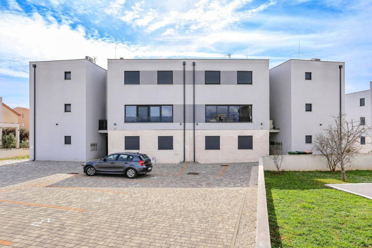 Luxury Apartment Isabell Zaton  Kültér fotó