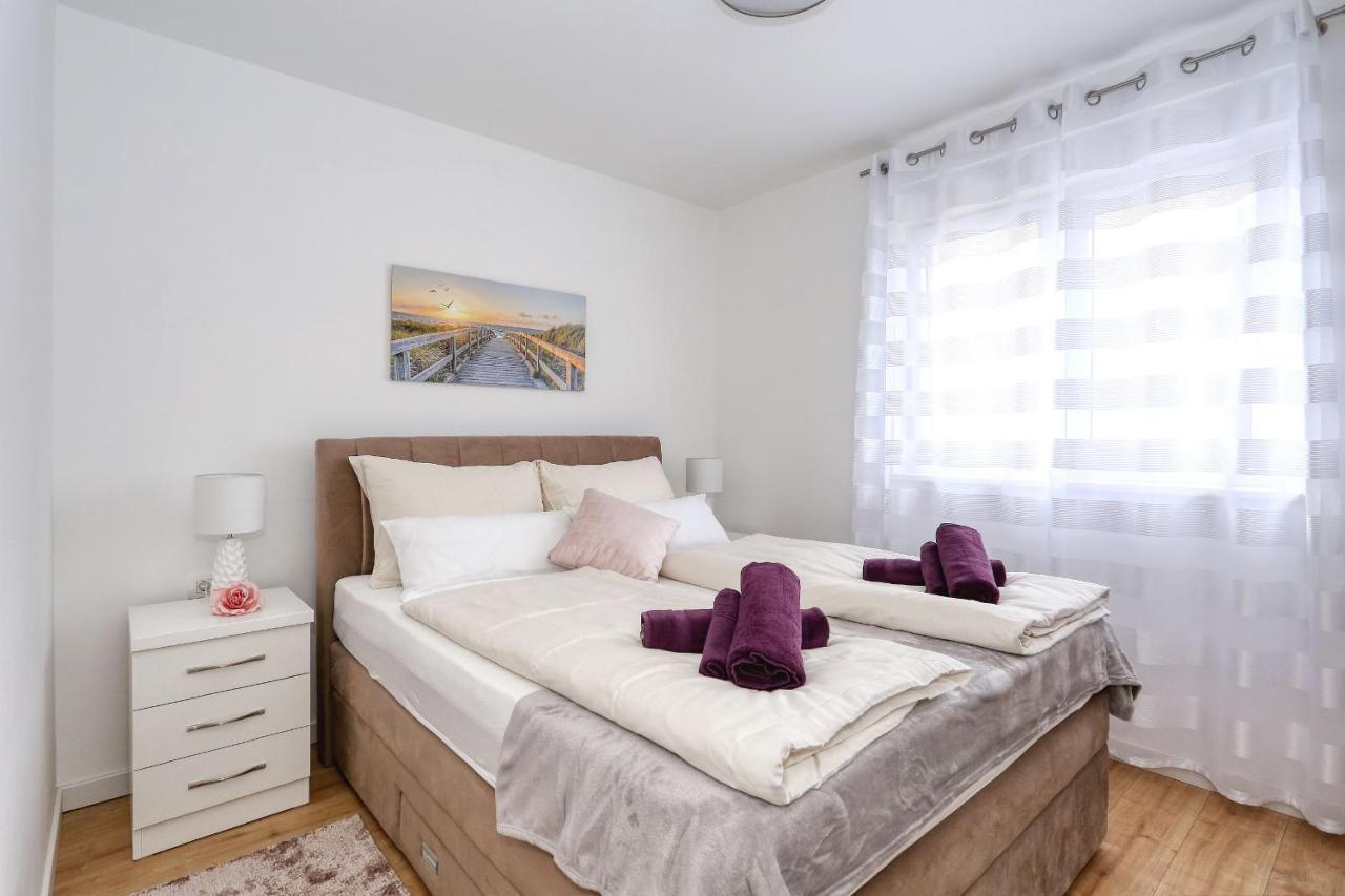 Luxury Apartment Isabell Zaton  Kültér fotó